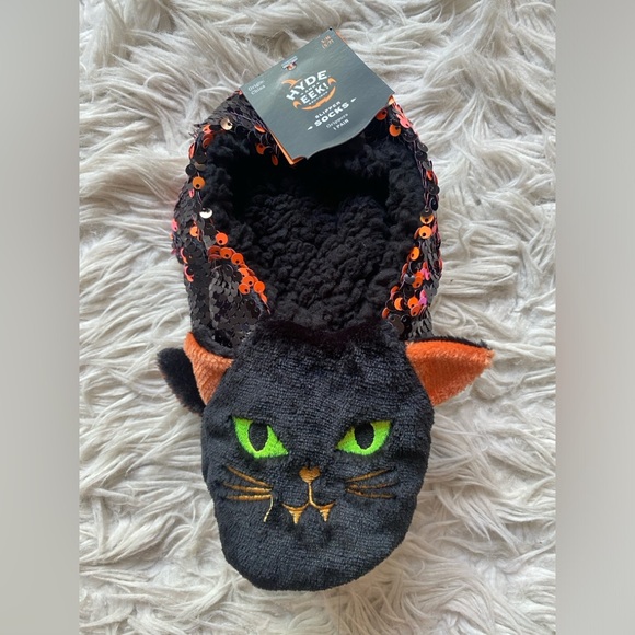 NEW with tags Hyde & Eek flip sequins cat slippers size small 5-7.  Halloween. - Picture 1 of 3